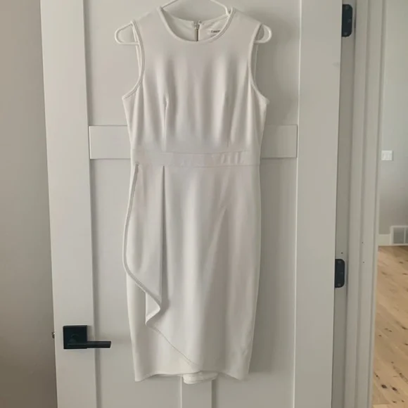 green emerald velvet dress Calvin Klein Women's Shift Dress W/Gold Hardware, Black, 6 at Amazon  Women's Clothing store